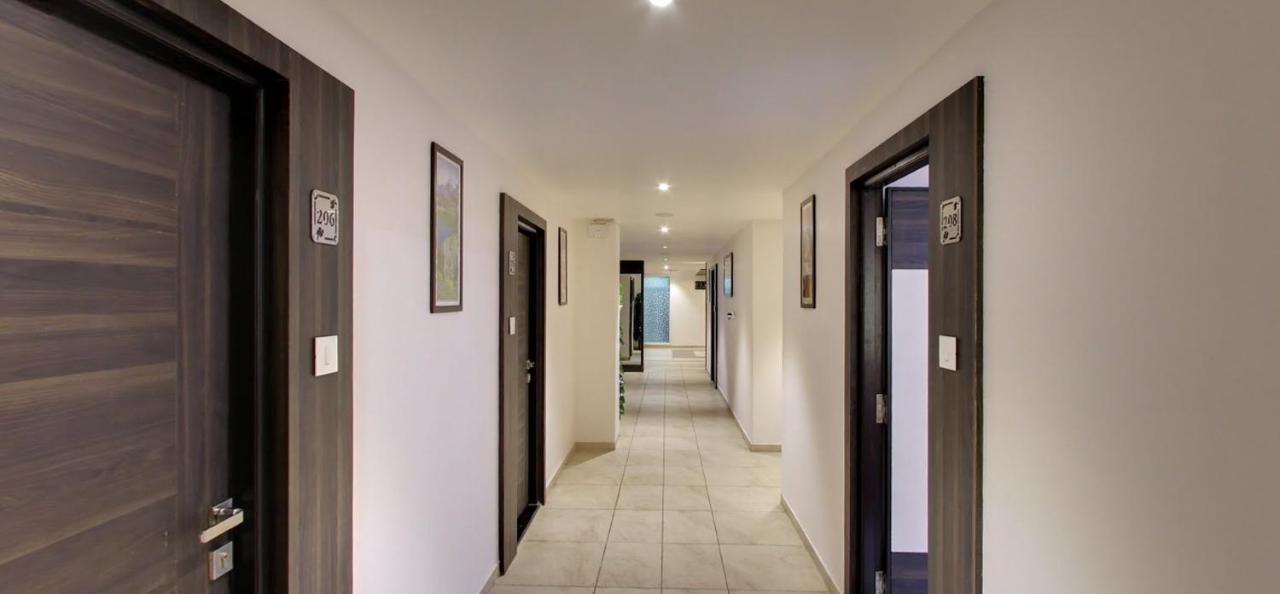 Hotel Best Velly Gandhinagar Dış mekan fotoğraf